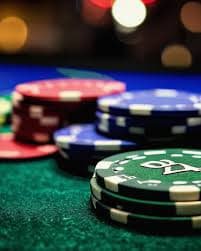 Filipino players enjoying mobile sports and casino entertainment on fbm